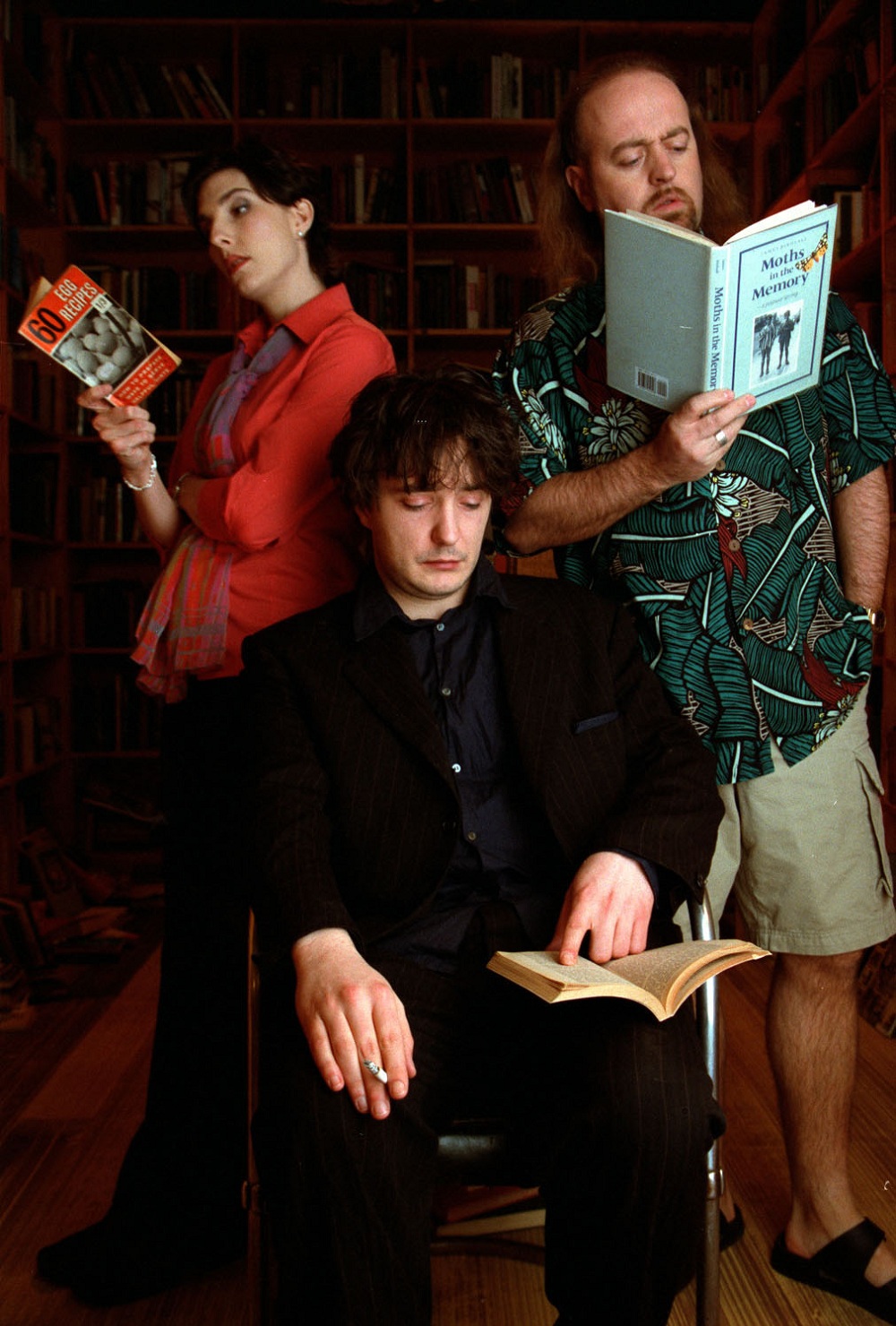CHANNEL FOUR TELEVISION 124 HORSEFERRY ROAD LONDON SW1P 2TX 0171 306 8685 C4 - Black Books: Dylan Moran and Bill Bailey  FREE OF CHARGE FOR CHANNEL FOUR PICTURE PUBLICITY ONLY
