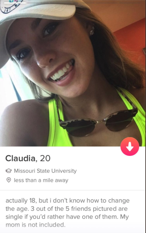 Claudia的Tinder Profile。